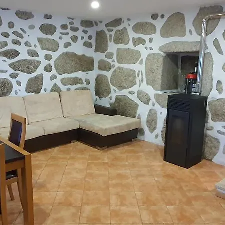 Quinta Da Tormenta -14 Pessoas- 2 Casas E Piscina Privada * カベセイラス・デ・バスト