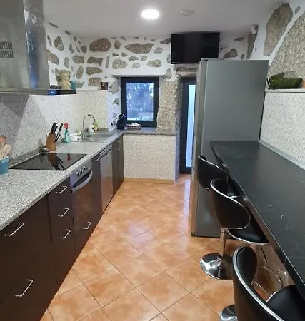Quinta Da Tormenta -14 Pessoas- 2 Casas E Piscina Privada 別荘 *