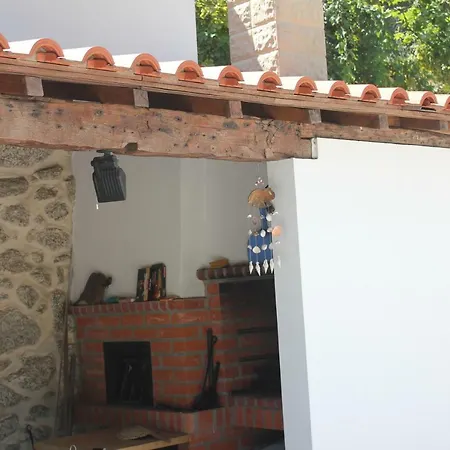 Quinta Da Tormenta -14 Pessoas- 2 Casas E Piscina Privada 卡贝塞拉什德巴什图