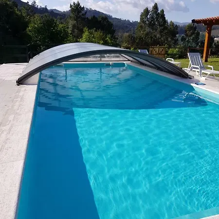 Quinta Da Tormenta -14 Pessoas- 2 Casas E Piscina Privada * 卡贝塞拉什德巴什图