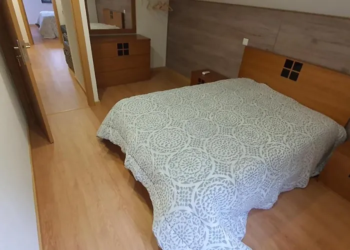 Quinta Da Tormenta -14 Pessoas- 2 Casas E Piscina Privada Prázdninový dům *